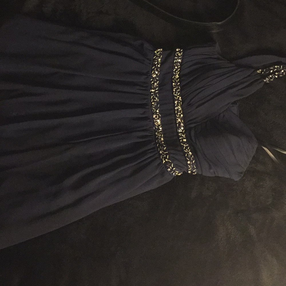NAVY BLUE ABOVE SHORT PROM DRESS (SIZE 11)